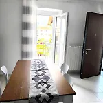 Apartment Paradise Just A Few Minutes From Maggiore *