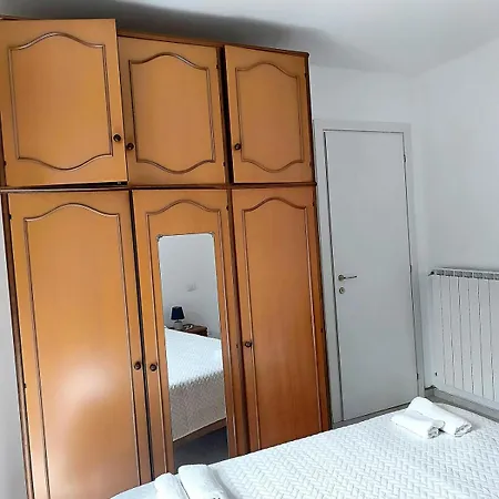 Paradise Just A Few Minutes From Maggiore Appartamento