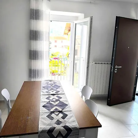 Appartamento Paradise Just A Few Minutes From Maggiore *