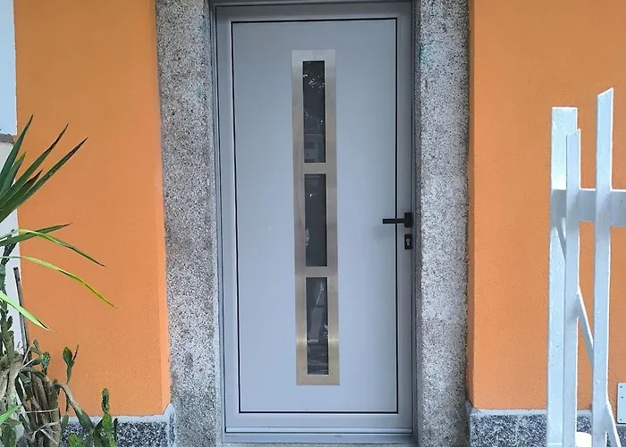 Lägenhet Paradise Just A Few Minutes From Maggiore Gravellona Toce