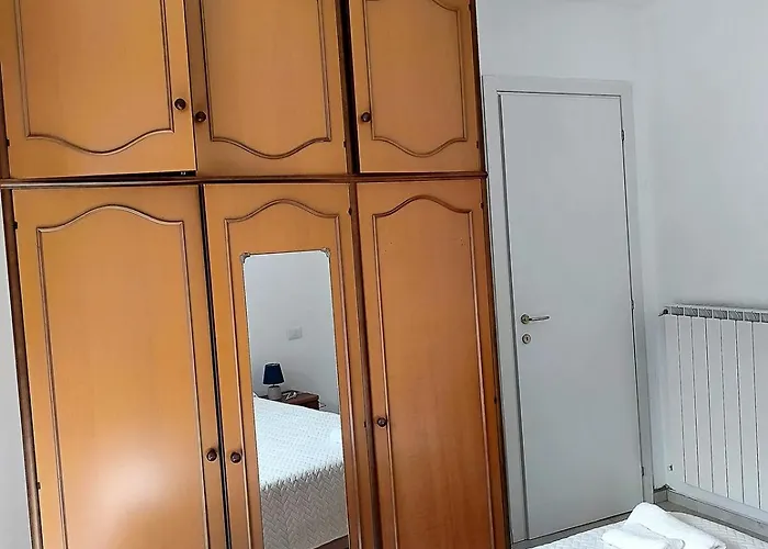 Paradise Just A Few Minutes From Maggiore Lägenhet